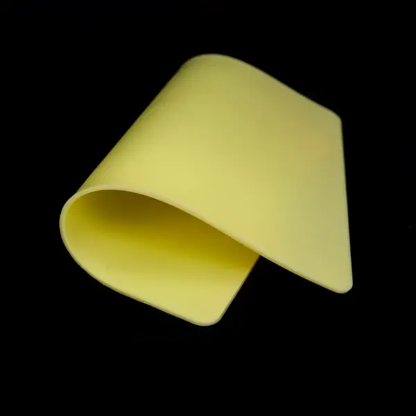 Штучна шкіра 300*200 3мм Жовта 40205